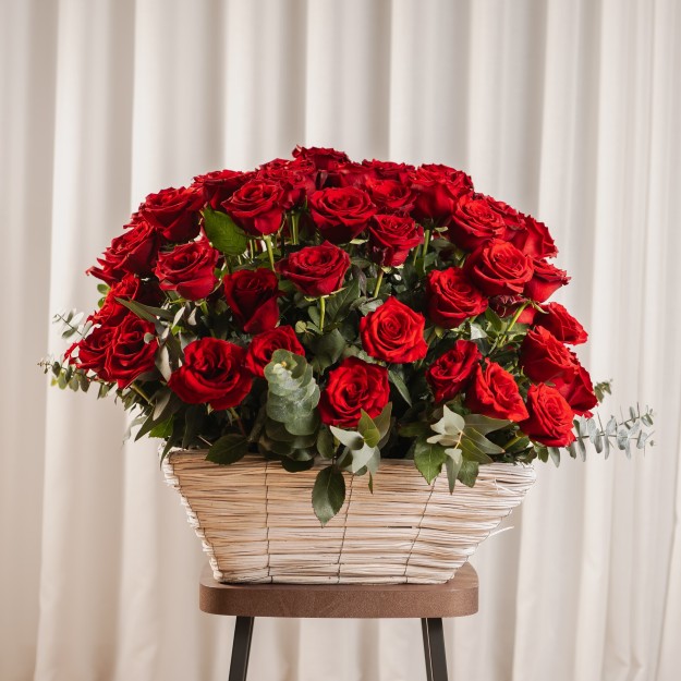 Cesto Mariarosaria 100 rose rosse